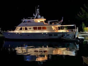 2003 NEW ENGLAND BOATWORKS Enclosed Raised Pilothouse - photo 47