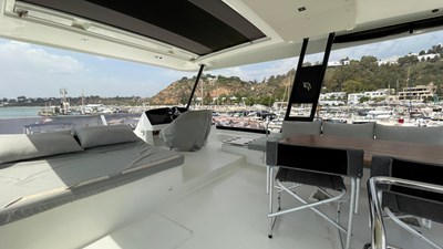 2021 FOUNTAINE PAJOT Motor Yacht 44 - photo 5