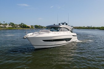 2024 RIVIERA  - photo 42