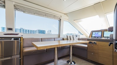 2016 HARGRAVE CUSTOM YACHTS Flybridge Motor Yacht - photo 15
