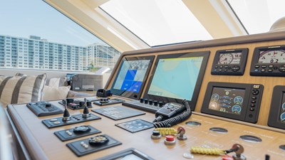 2016 HARGRAVE CUSTOM YACHTS Flybridge Motor Yacht - photo 19