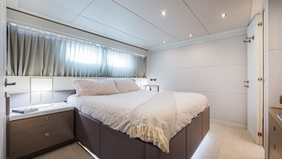 2016 HARGRAVE CUSTOM YACHTS Flybridge Motor Yacht - photo 32