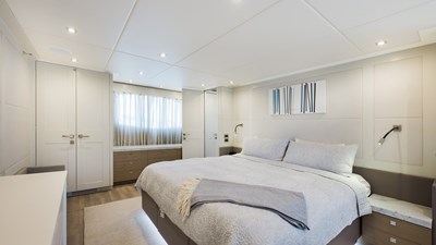 2016 HARGRAVE CUSTOM YACHTS Flybridge Motor Yacht - photo 42