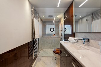 2018 PRINCESS YACHTS  - photo 55