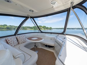 2010 SEA RAY 580 Sedan Bridge - photo 6