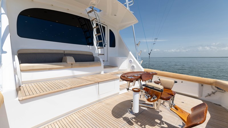 2016 Viking 80 Convertible 
