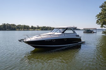 2019 REGAL 35 Sport Coupe - photo 2