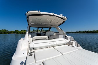 2019 REGAL 35 Sport Coupe - photo 15