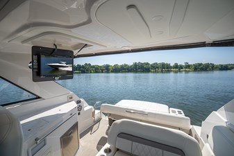 2019 REGAL 35 Sport Coupe - photo 17