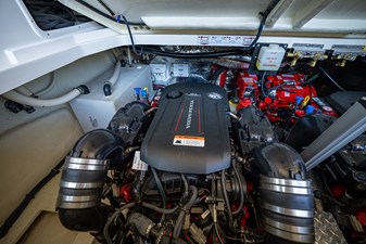 2019 REGAL 35 Sport Coupe - photo 42