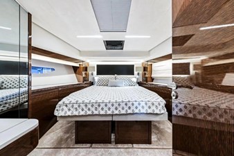 2020 PRESTIGE YACHTS 590 - photo 22