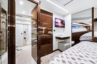 2020 PRESTIGE YACHTS 590 - photo 16