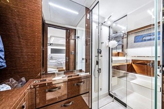 2020 PRESTIGE YACHTS 590 - photo 25
