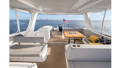 2021 LEOPARD 53 Powercat - photo 5