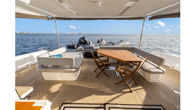 2021 LEOPARD 53 Powercat - photo 12