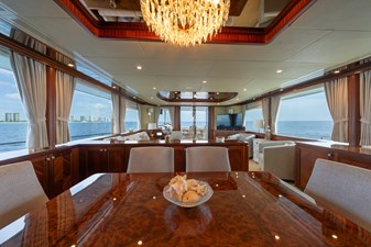 2013 OCEAN ALEXANDER 90 Skylounge  - photo 24
