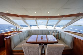 2013 OCEAN ALEXANDER 90 Skylounge  - photo 28