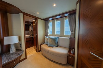 2013 OCEAN ALEXANDER 90 Skylounge  - photo 36