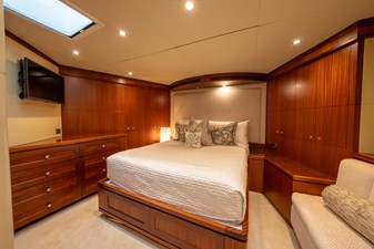 2013 OCEAN ALEXANDER 90 Skylounge  - photo 39