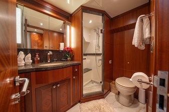 2013 OCEAN ALEXANDER 90 Skylounge  - photo 40