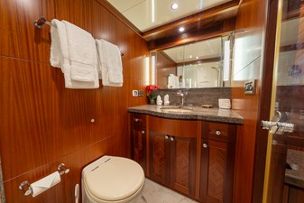 2013 OCEAN ALEXANDER 90 Skylounge  - photo 43