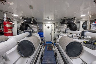 2013 OCEAN ALEXANDER 90 Skylounge  - photo 52