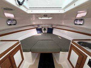 2005 HUNT YACHTS Surfhunter 25 - photo 14