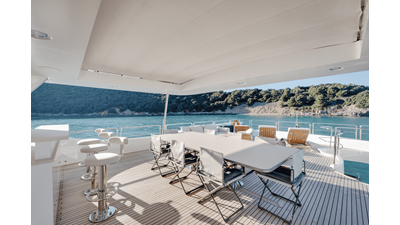 2008 AZIMUT YACHTS 116 - photo 16