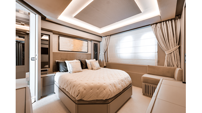 2008 AZIMUT YACHTS 116 - photo 29