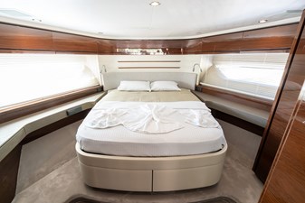 2018 PRINCESS YACHTS Princess 68  - photo 14