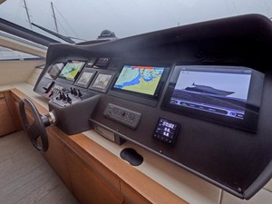 2012 PERSHING Pershing 92 - photo 10