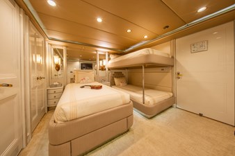 1991 AUSTRALIAN YACHT BUILDERS  - photo 18