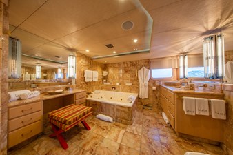 1991 AUSTRALIAN YACHT BUILDERS  - photo 37