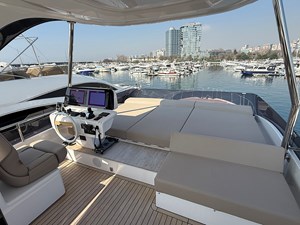 2025 FERRETTI YACHTS 580 - photo 25