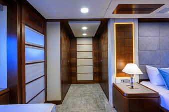 2008 AZIMUT YACHTS Flybridge - photo 14