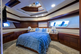 2008 AZIMUT YACHTS Flybridge - photo 18