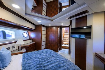 2008 AZIMUT YACHTS Flybridge - photo 19