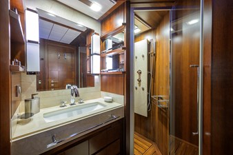 2008 AZIMUT YACHTS Flybridge - photo 24