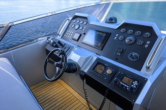2008 AZIMUT YACHTS Flybridge - photo 40