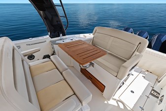 2023 BOSTON WHALER 350 Realm - photo 23
