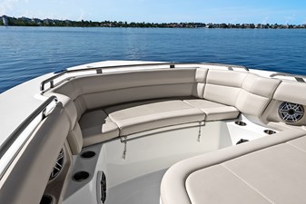 2023 BOSTON WHALER 350 Realm - photo 31