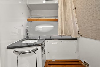 2023 BOSTON WHALER 350 Realm - photo 39