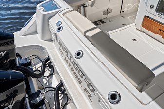 2023 BOSTON WHALER 350 Realm - photo 46