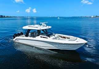 2023 BOSTON WHALER 350 Realm - photo 48