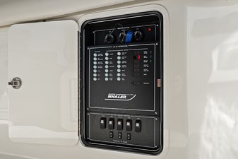 2023 BOSTON WHALER 350 Realm - photo 52