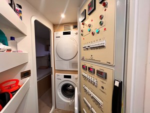 2023 FERRETTI YACHTS 780 - photo 59