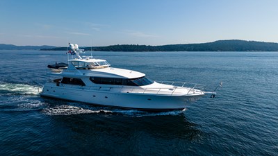 2005 WEST BAY 86 Raised Pilothouse  - photo 13
