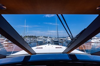 2005 WEST BAY 86 Raised Pilothouse  - photo 15