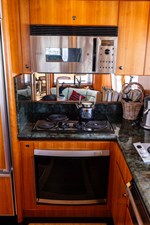 2005 WEST BAY 86 Raised Pilothouse  - photo 27