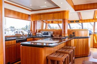 2005 WEST BAY 86 Raised Pilothouse  - photo 22